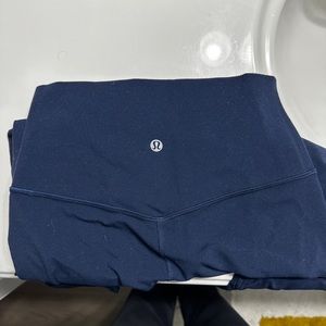 Lululemon Align size 6 28 inches